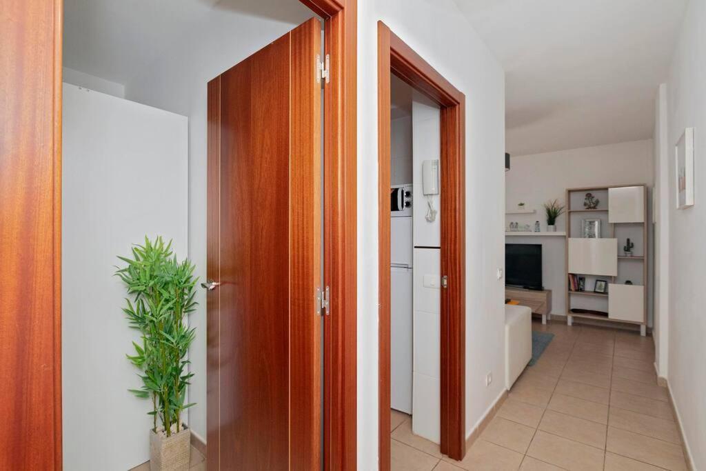 Lovely Spacious Apartment In ซานอิซิโตร ภายนอก รูปภาพ