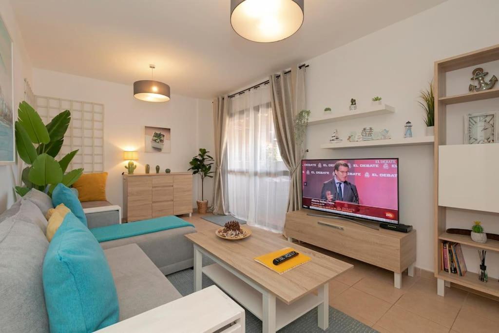 Lovely Spacious Apartment In ซานอิซิโตร ภายนอก รูปภาพ
