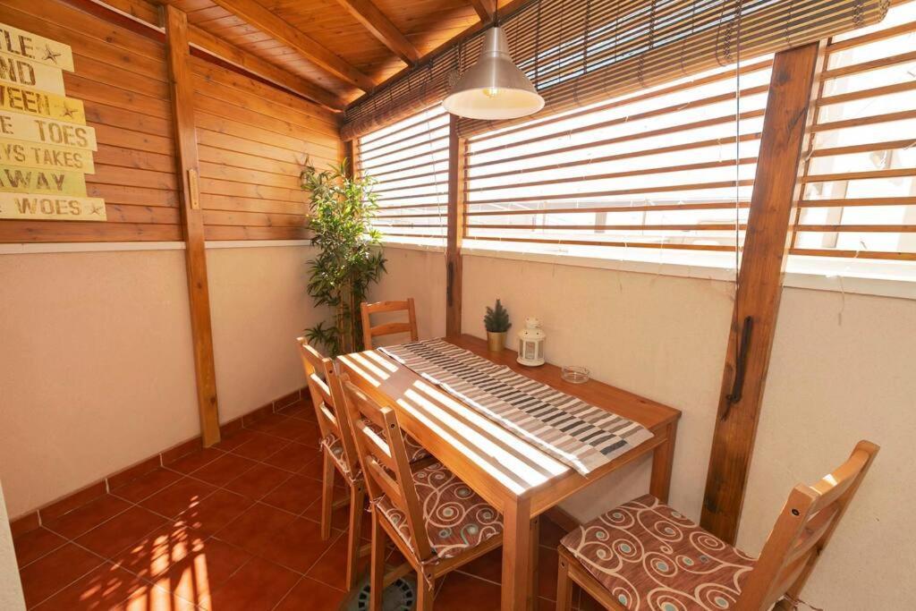 Lovely Spacious Apartment In ซานอิซิโตร ภายนอก รูปภาพ